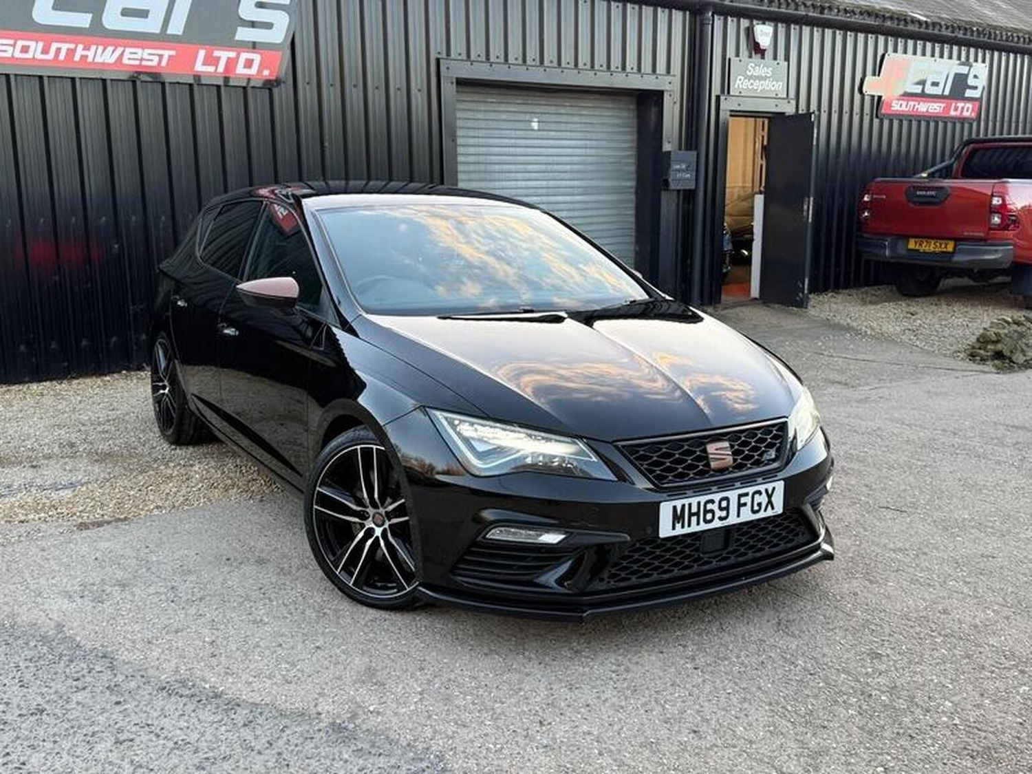 Used SEAT Leon 2019 for sale - 76637427: Photo 4