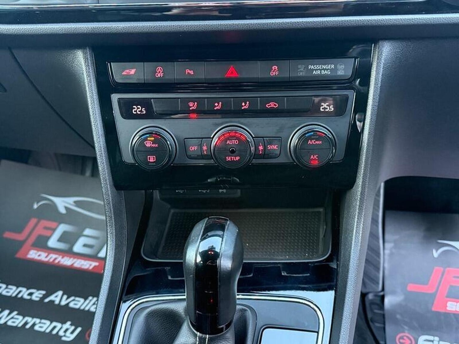 Used SEAT Leon 2019 for sale - 76637427: Photo 56