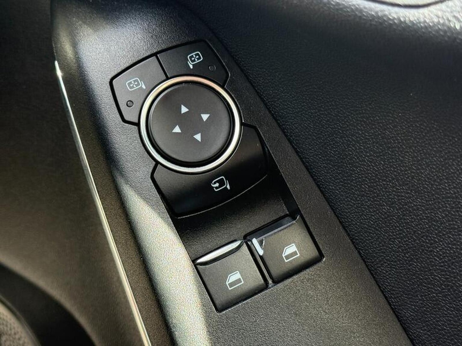 Used Ford Fiesta 2018 for sale - 78018429: Photo 39