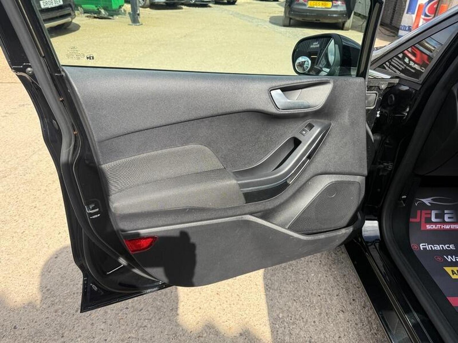 Used Ford Fiesta 2018 for sale - 78018429: Photo 50