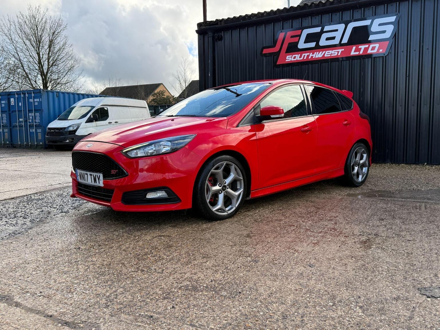 Used Ford Focus 2017 for sale - 77237115: Photo 18