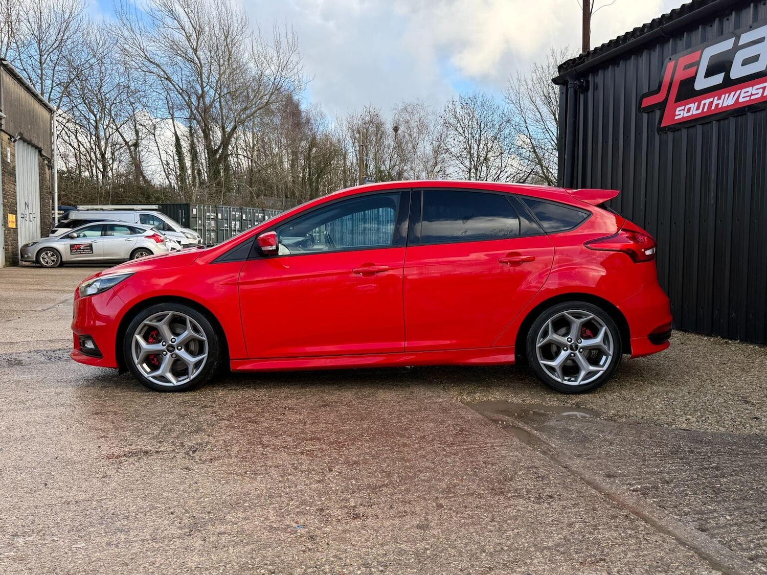 Used Ford Focus 2017 for sale - 77237115: Photo 20
