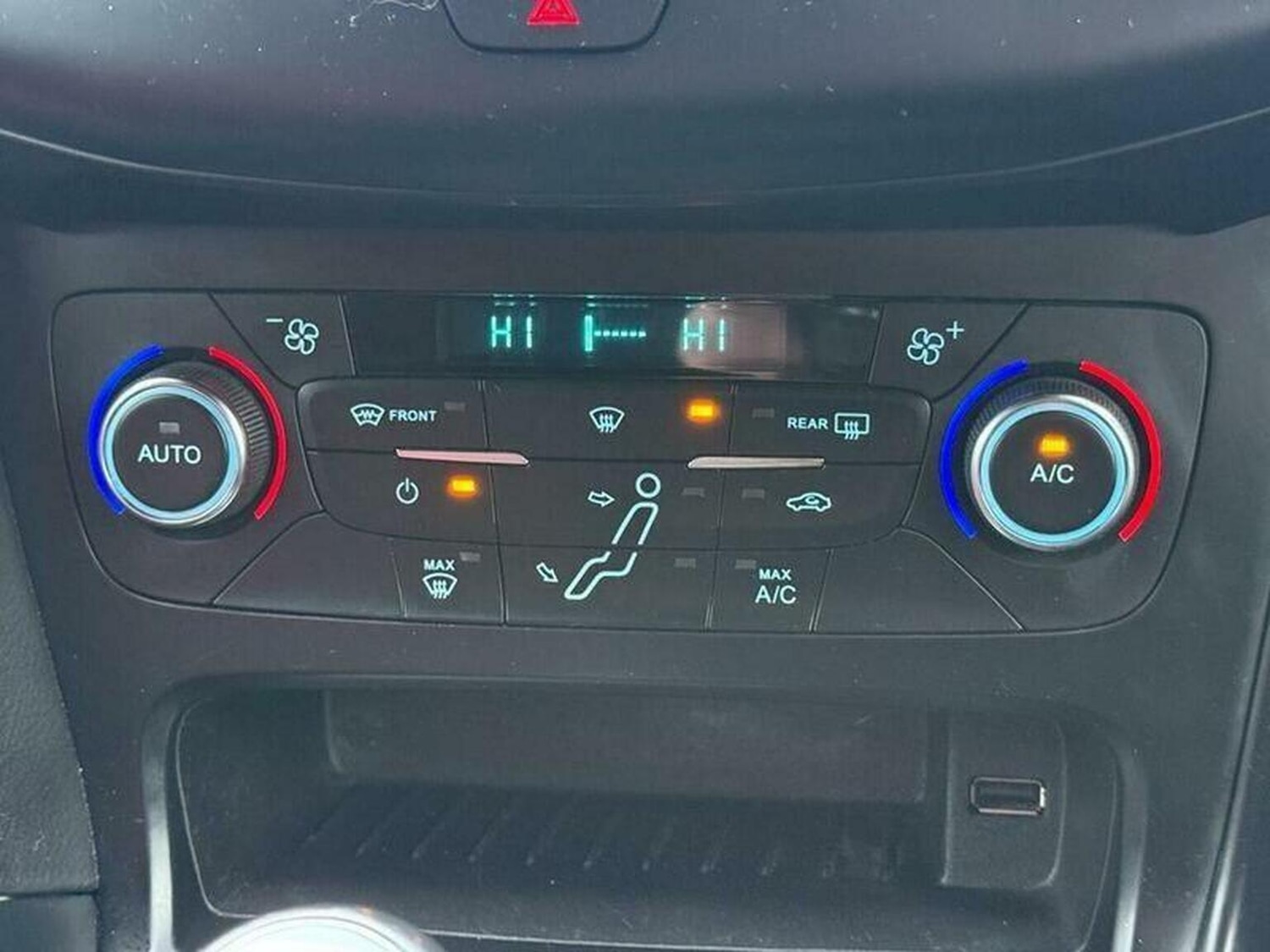 Used Ford Focus 2017 for sale - 77237115: Photo 46