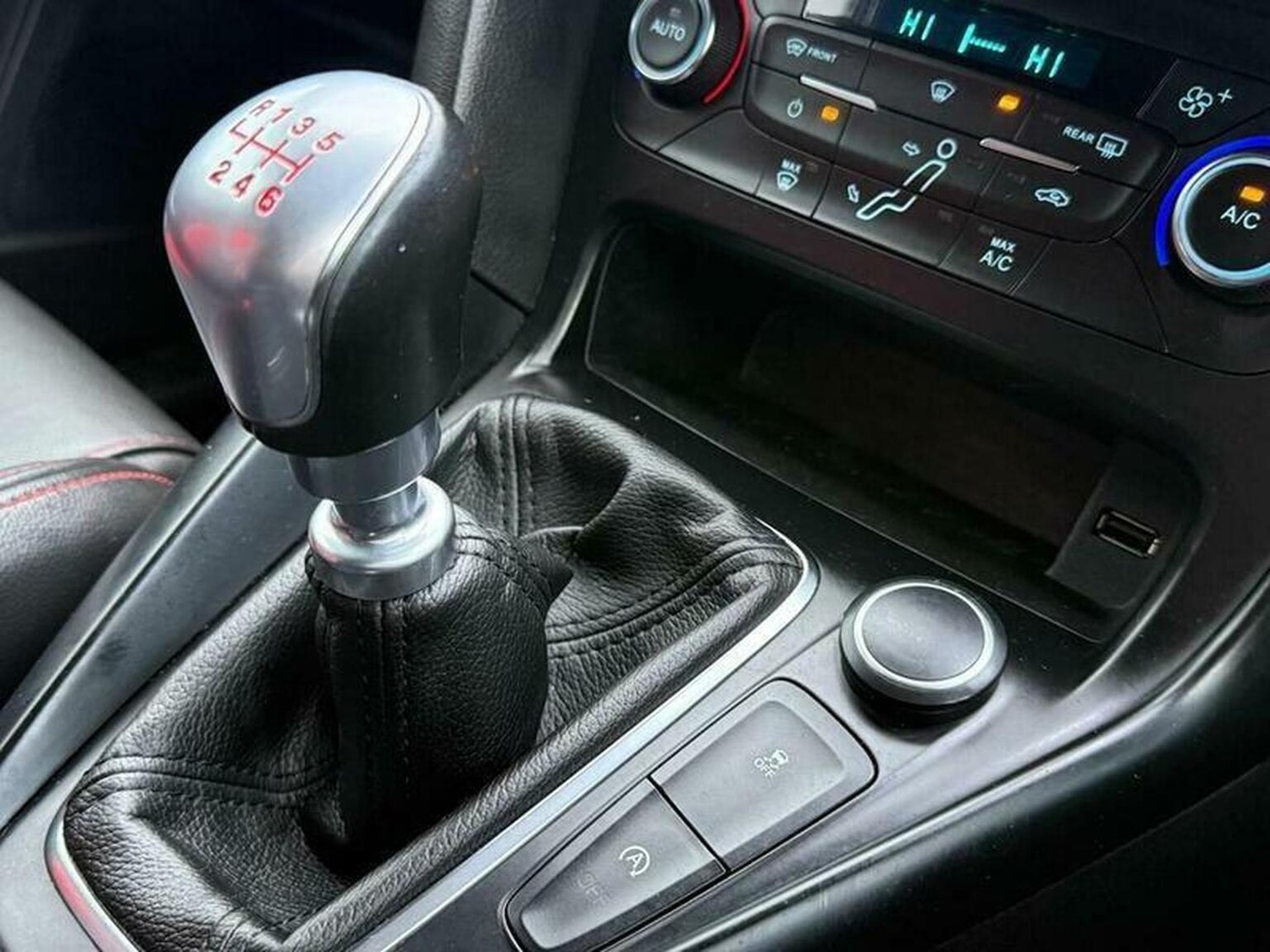 Used Ford Focus 2017 for sale - 77237115: Photo 49