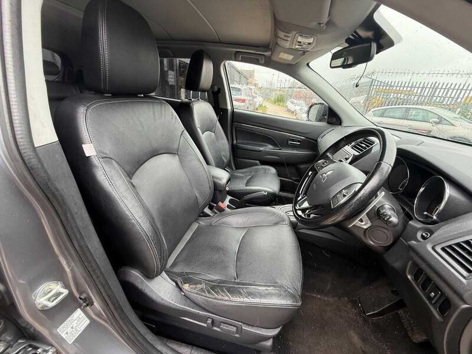 Used Mitsubishi ASX 2015 for sale - 76471137: Photo 15