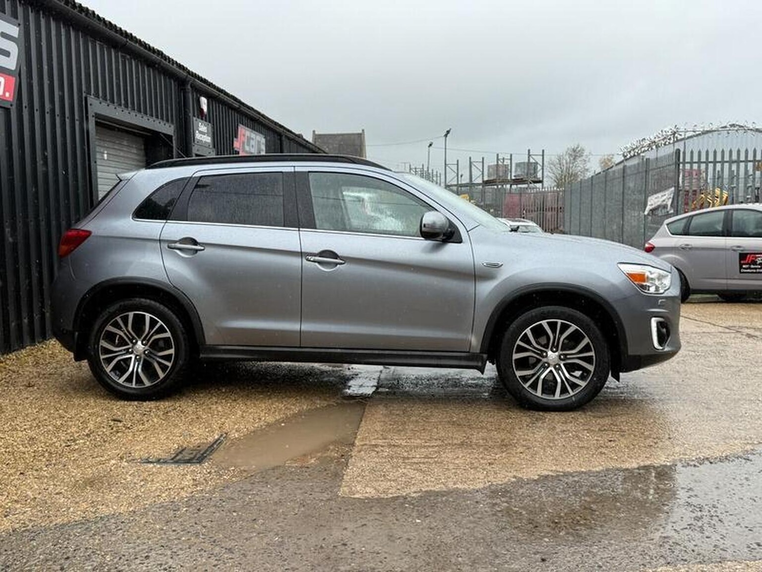 Used Mitsubishi ASX 2015 for sale - 76471137: Photo 2