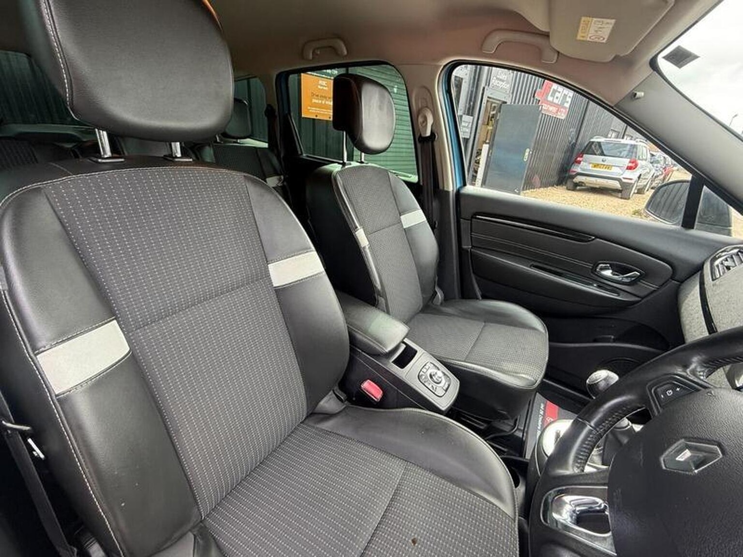 Used Renault Grand Scenic 2014 for sale - 78183039: Photo 25