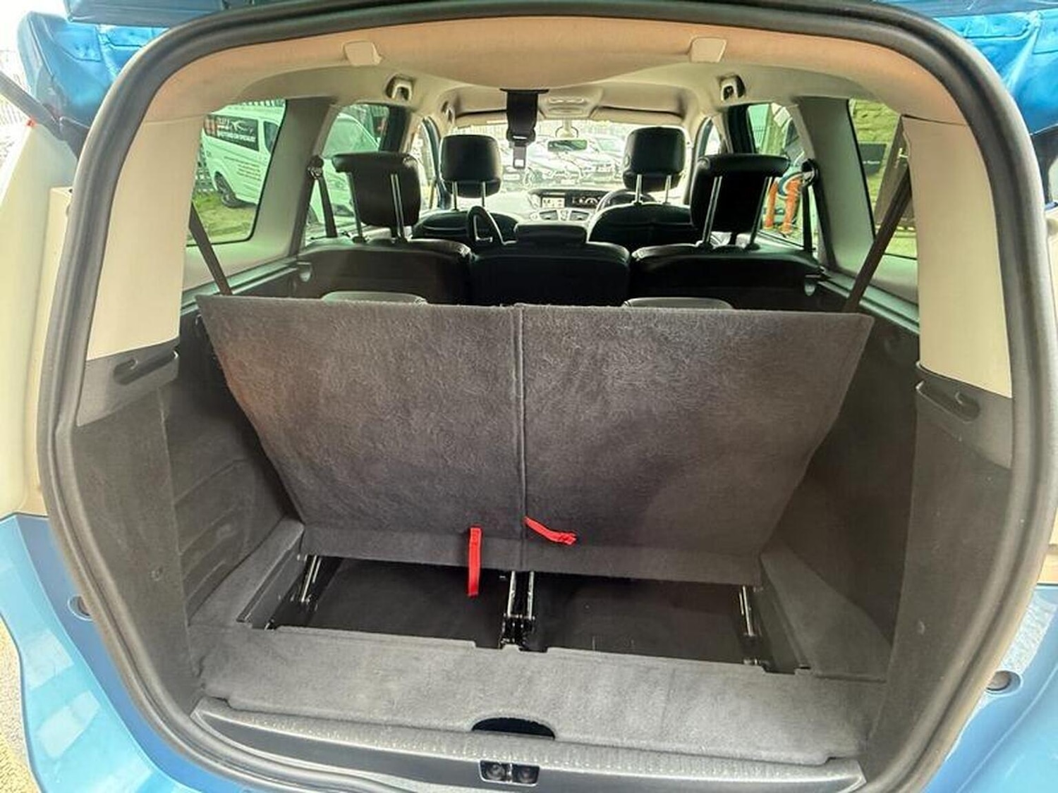 Used Renault Grand Scenic 2014 for sale - 78183039: Photo 37