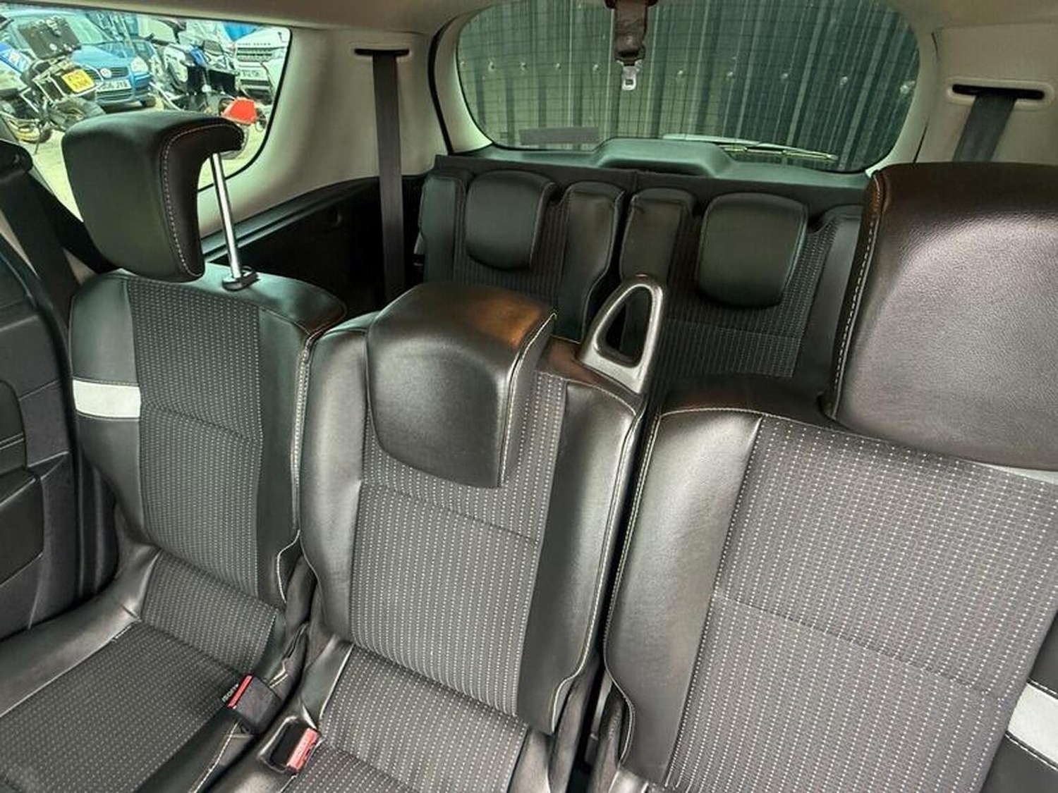 Used Renault Grand Scenic 2014 for sale - 78183039: Photo 39