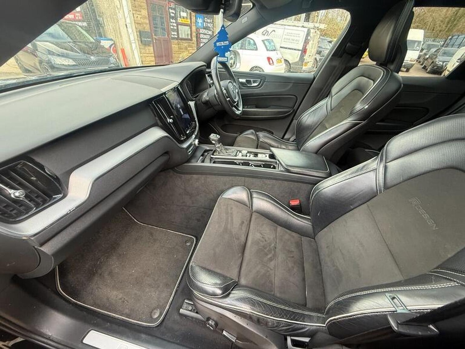 Used Volvo XC60 2018 for sale - 77694351: Photo 21