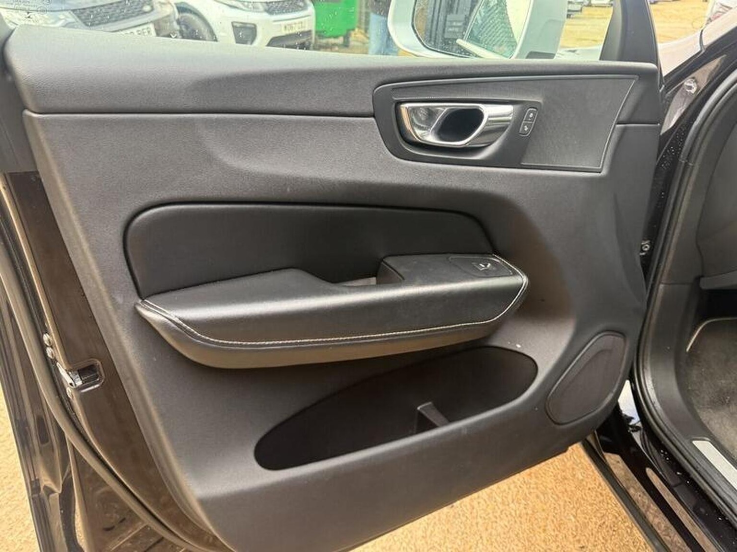 Used Volvo XC60 2018 for sale - 77694351: Photo 23