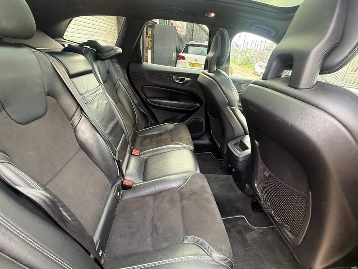 Used Volvo XC60 2018 for sale - 77694351: Photo 26