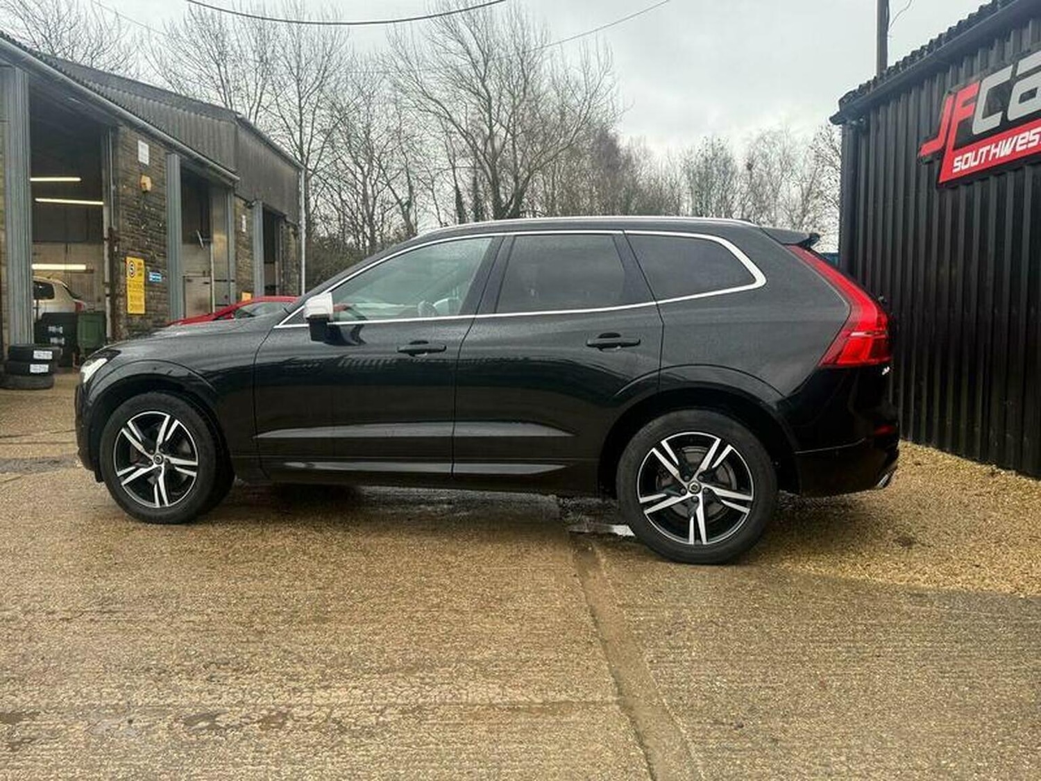 Used Volvo XC60 2018 for sale - 76957209: Photo 18