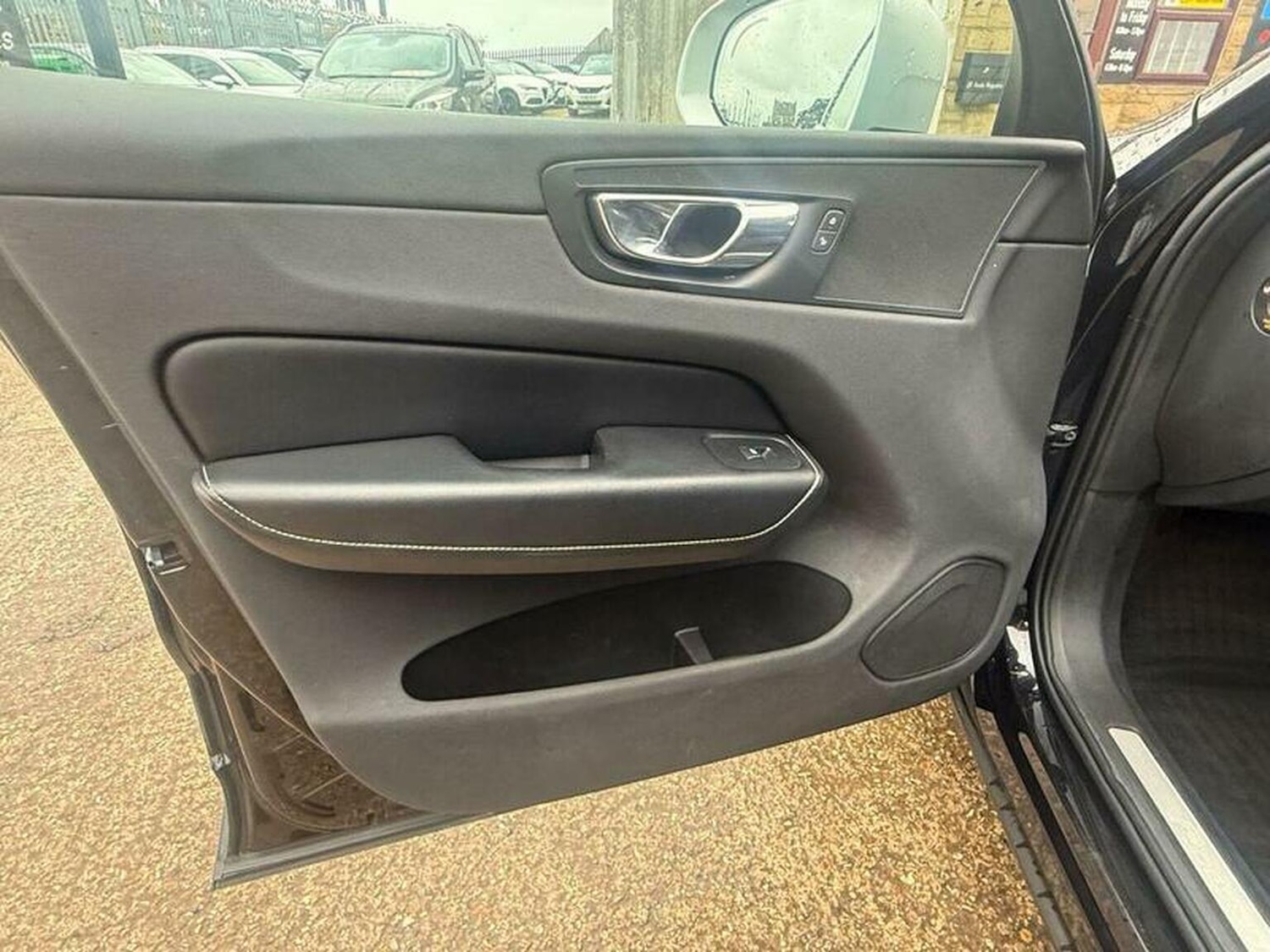 Used Volvo XC60 2018 for sale - 76957209: Photo 21