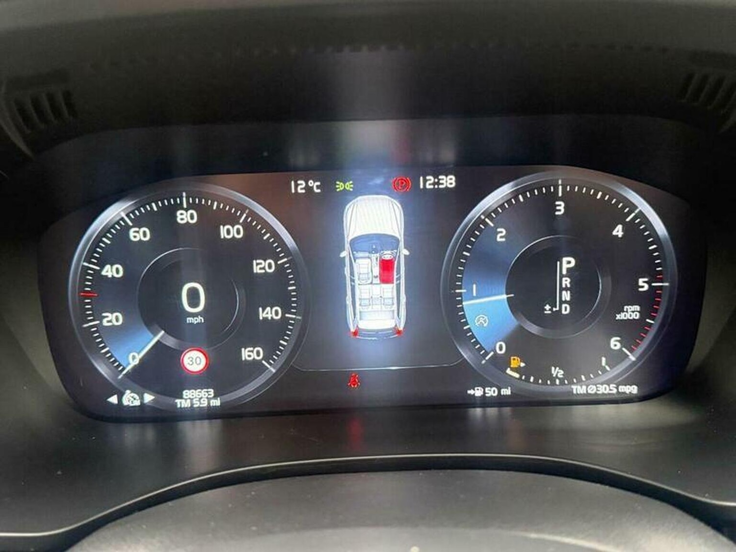 Used Volvo XC60 2018 for sale - 76957209: Photo 28