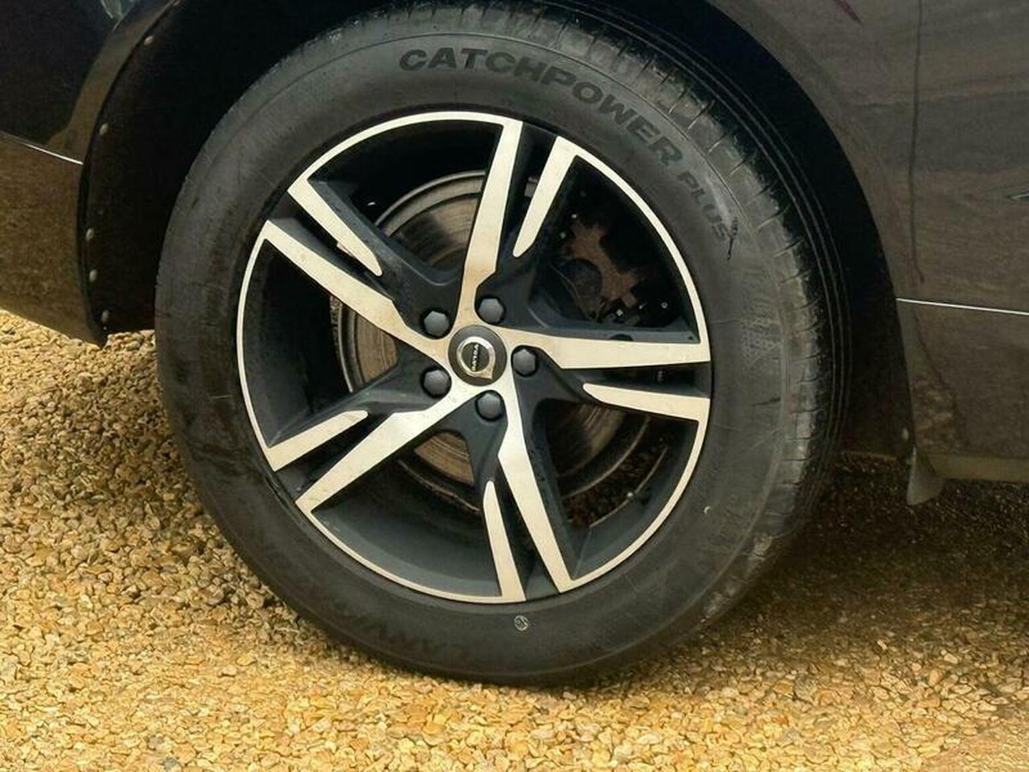 Used Volvo XC60 2018 for sale - 76957209: Photo 6