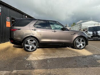 Used Land Rover Discovery 2023 for sale - 78646780: Photo
