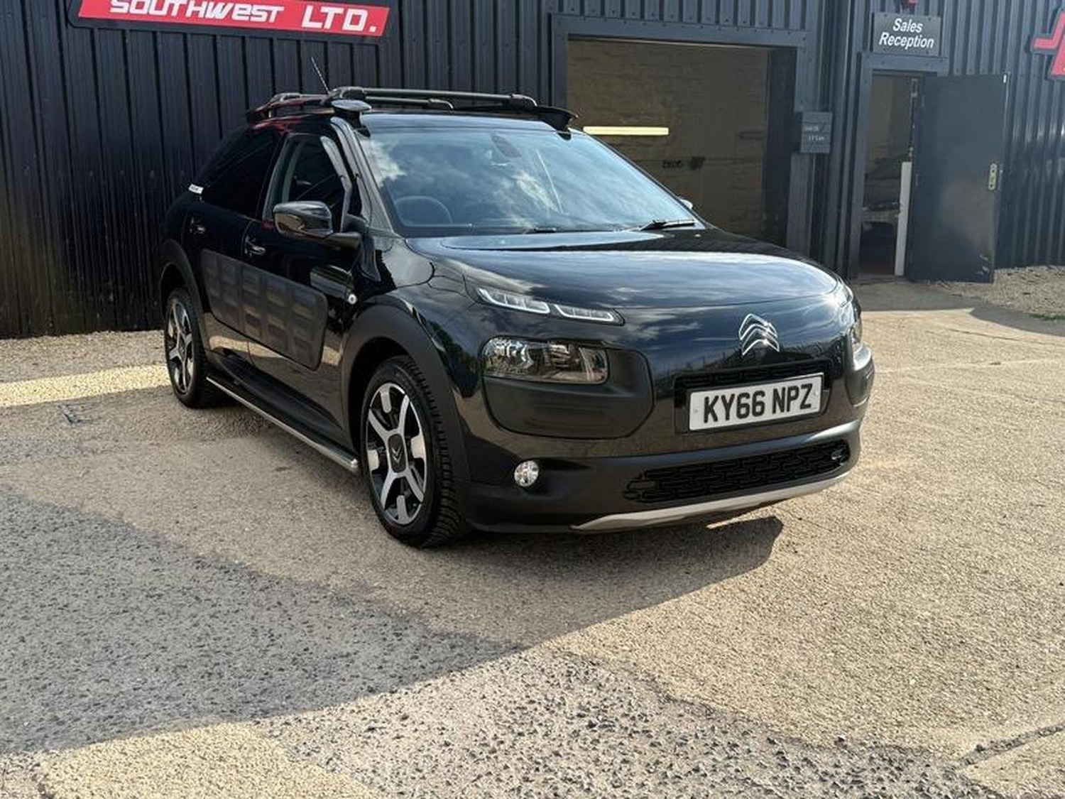Used Citroen C4 Cactus 2016 for sale - 76461582: Photo 13