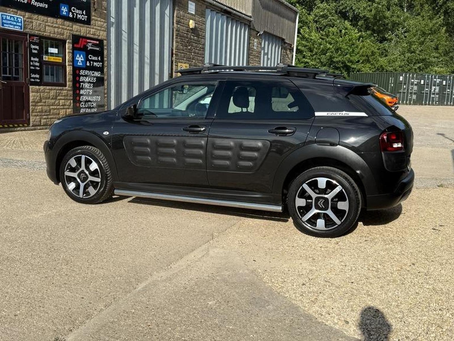 Used Citroen C4 Cactus 2016 for sale - 76461582: Photo 17