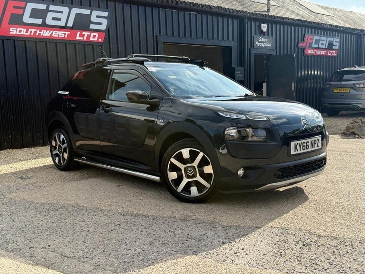 Used Citroen C4 Cactus 2016 for sale - 76461582: Photo 3