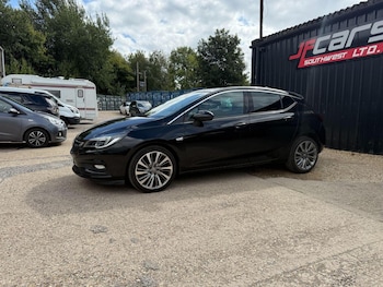 Used Vauxhall Astra 2017 for sale - 75836199: Photo
