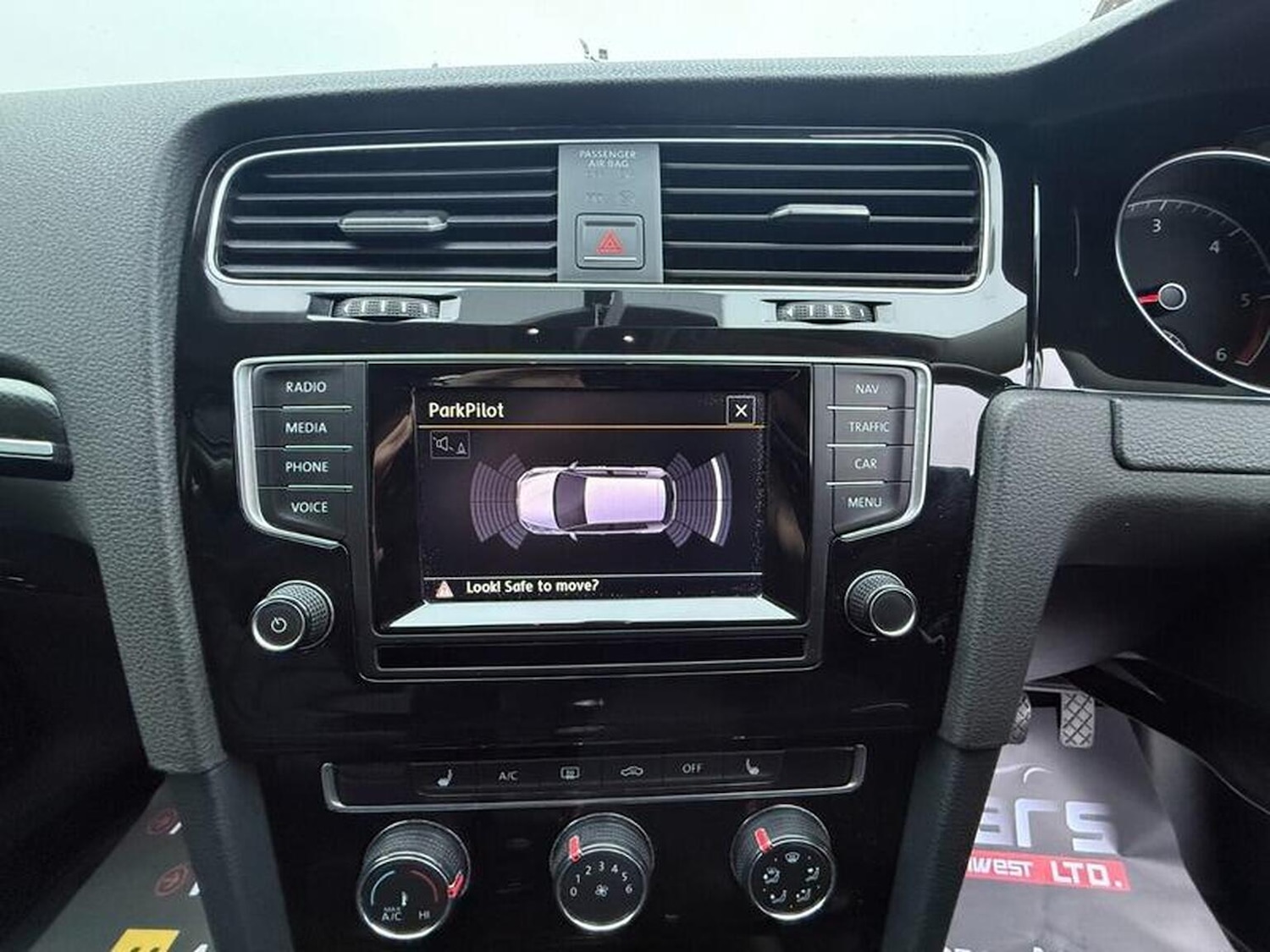 Used Volkswagen Golf 2013 for sale - 77603414: Photo 43