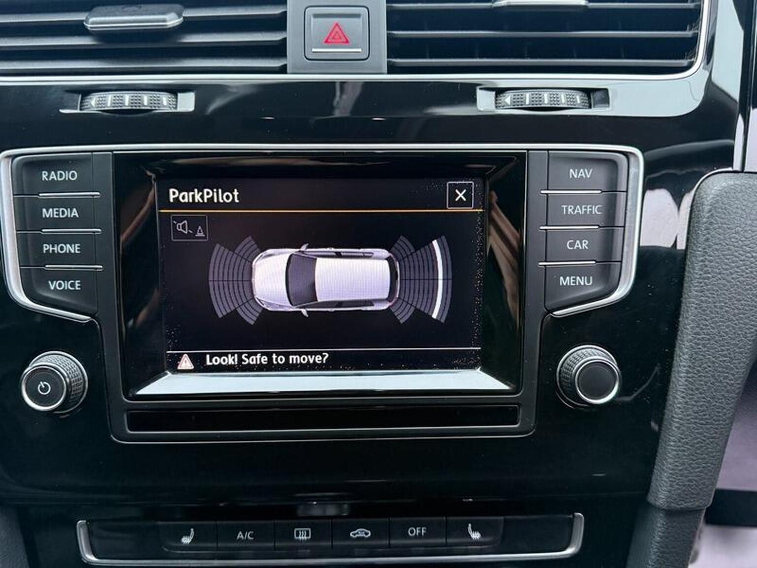 Used Volkswagen Golf 2013 for sale - 77603414: Photo 44