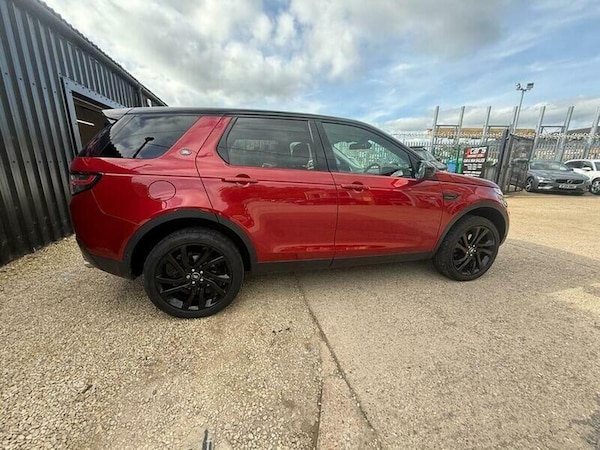 Used Land Rover Discovery Sport 2017 for sale - 76198197: Photo 11