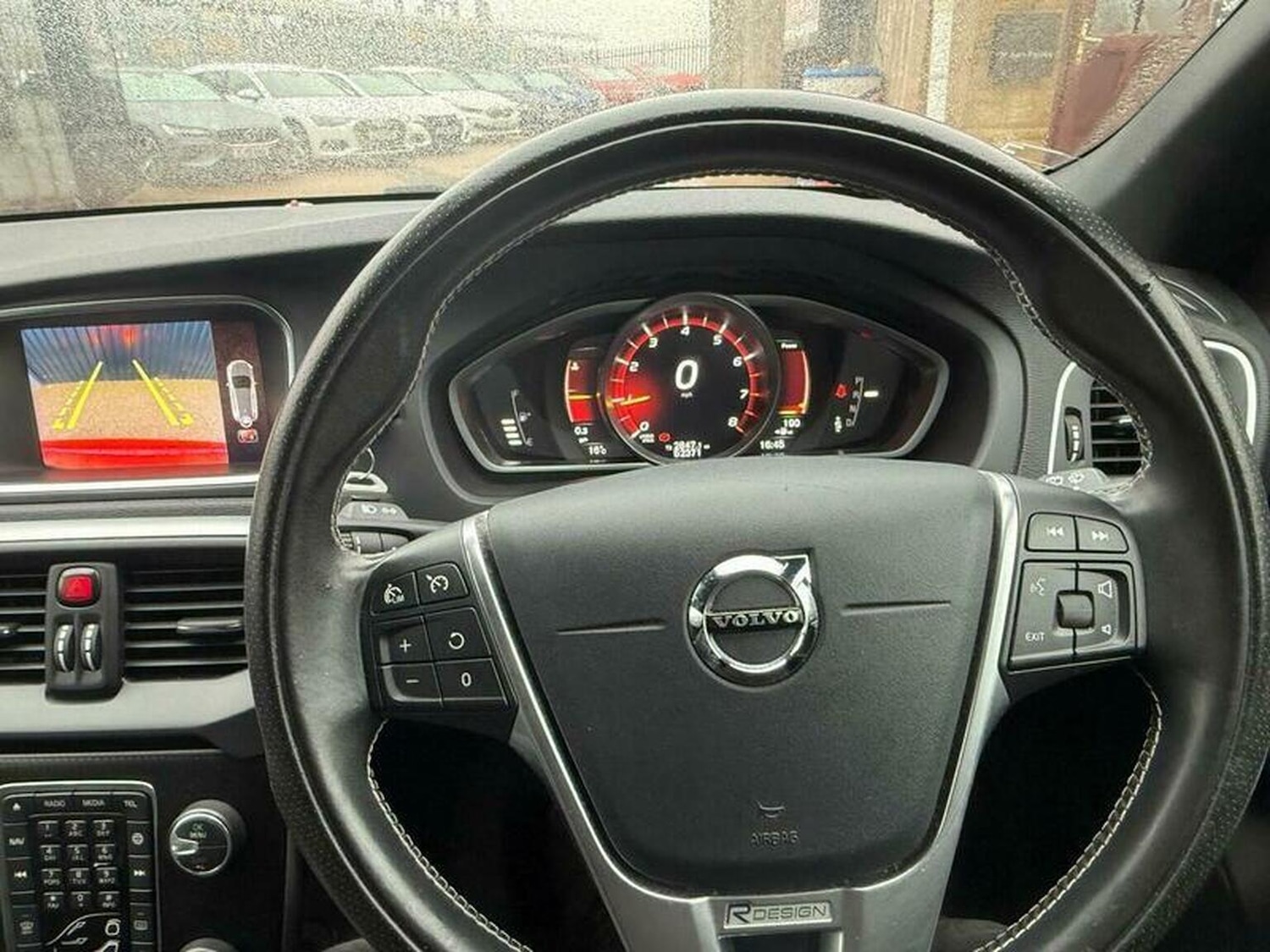 Used Volvo V40 2019 for sale - 76164529: Photo 32