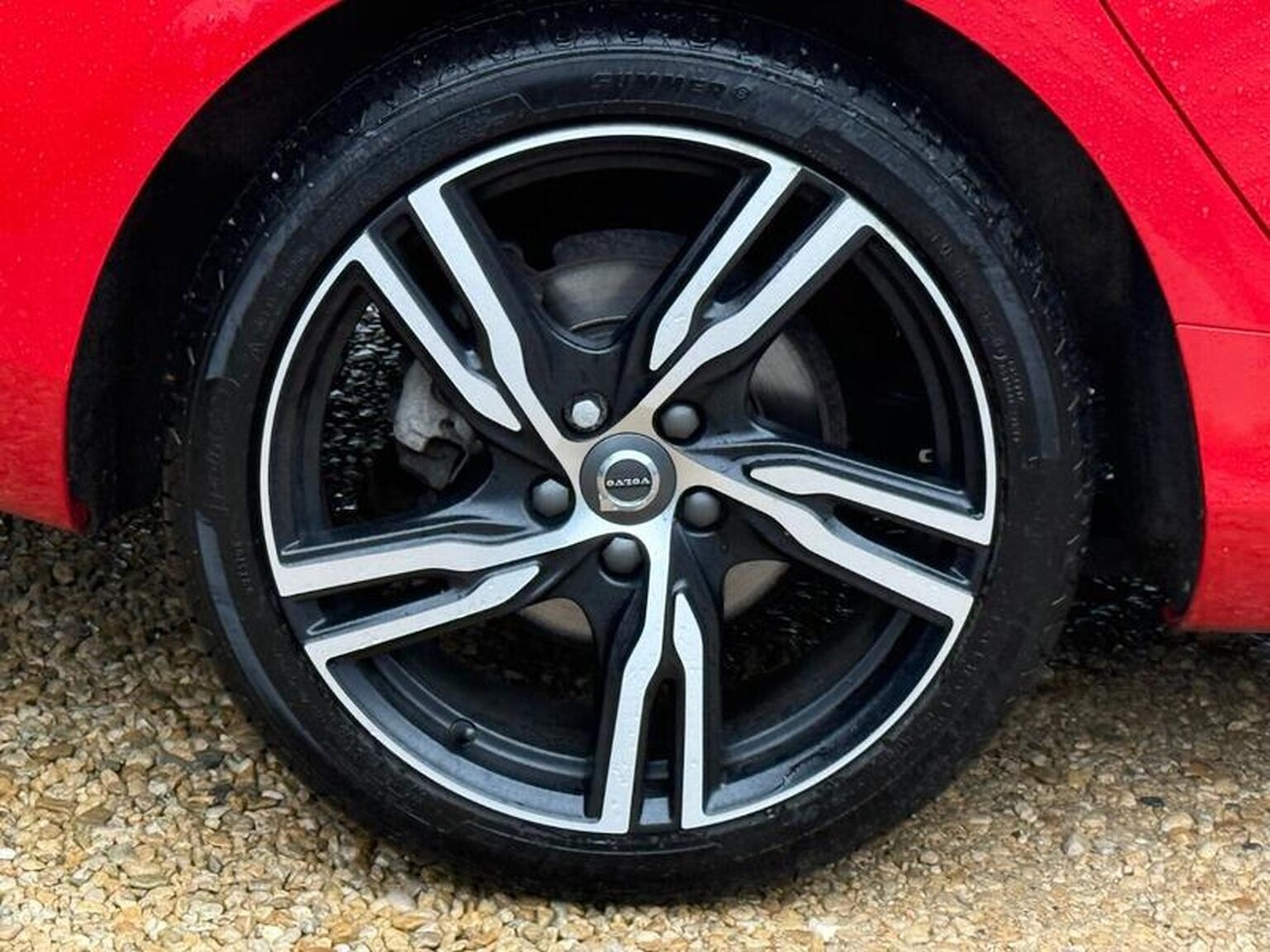 Used Volvo V40 2019 for sale - 76164529: Photo 40