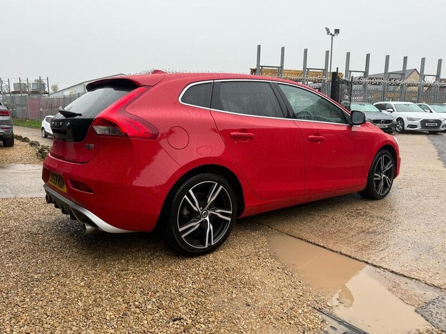 Used Volvo V40 2019 for sale - 76164529: Photo 41