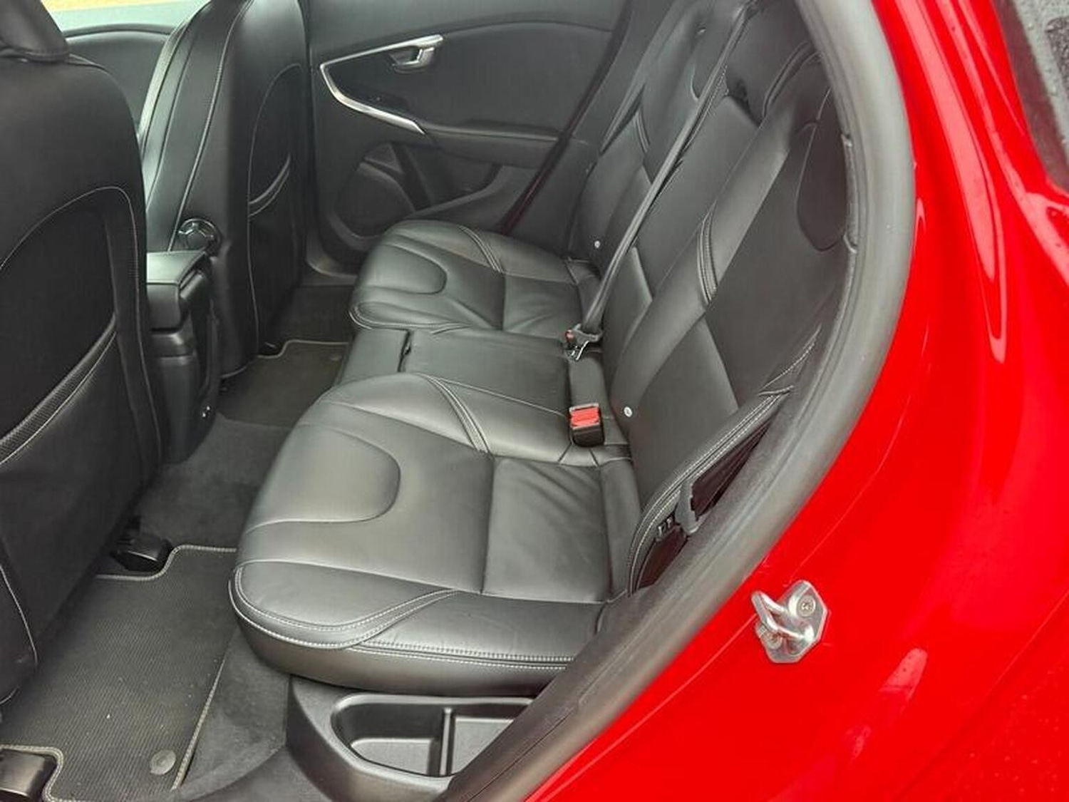 Used Volvo V40 2019 for sale - 76164529: Photo 53