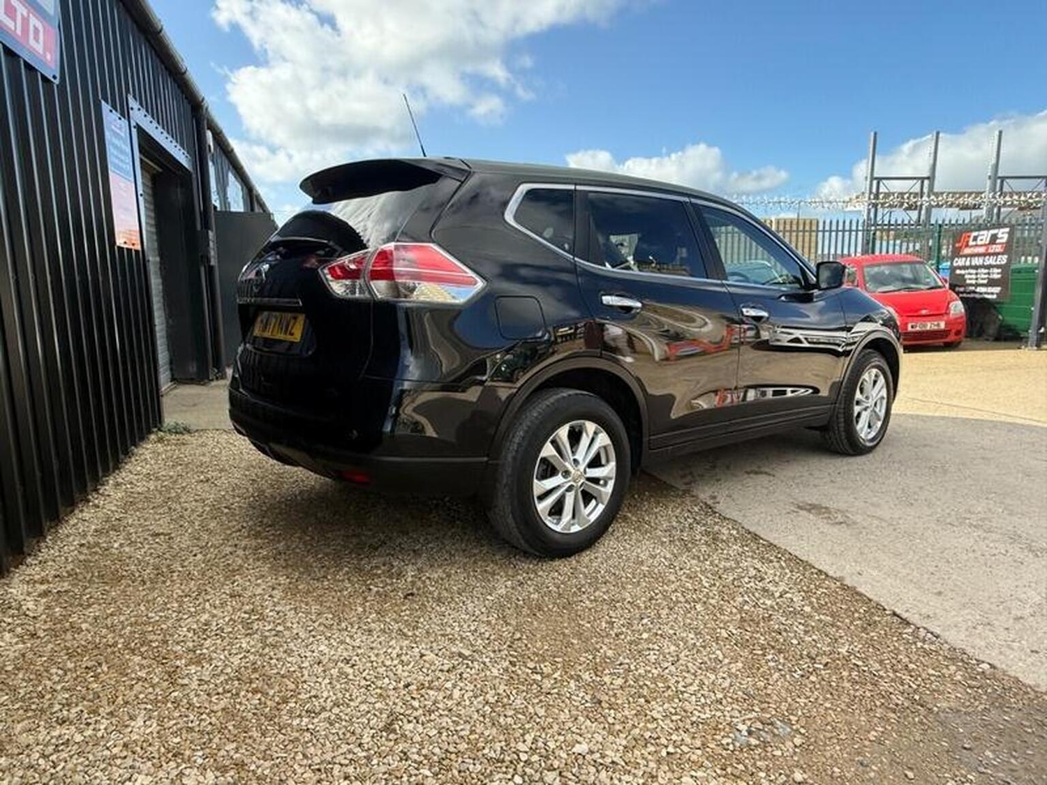 Used Nissan X-Trail 2017 for sale - 77836888: Photo 12