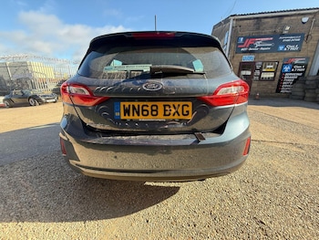 Used Ford Fiesta 2018 for sale - 78950261: Photo