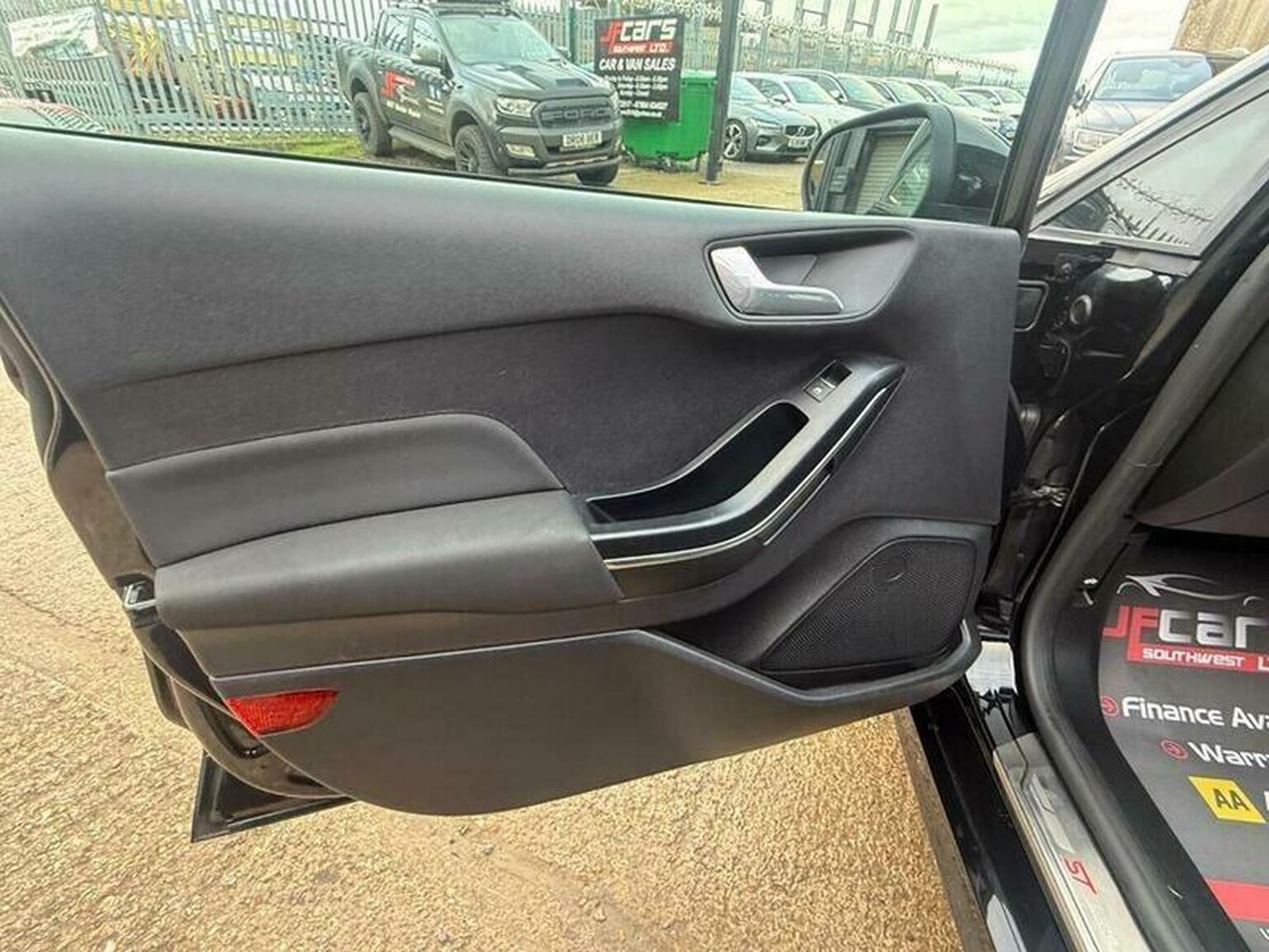 Used Ford Fiesta 2019 for sale - 77140680: Photo 28