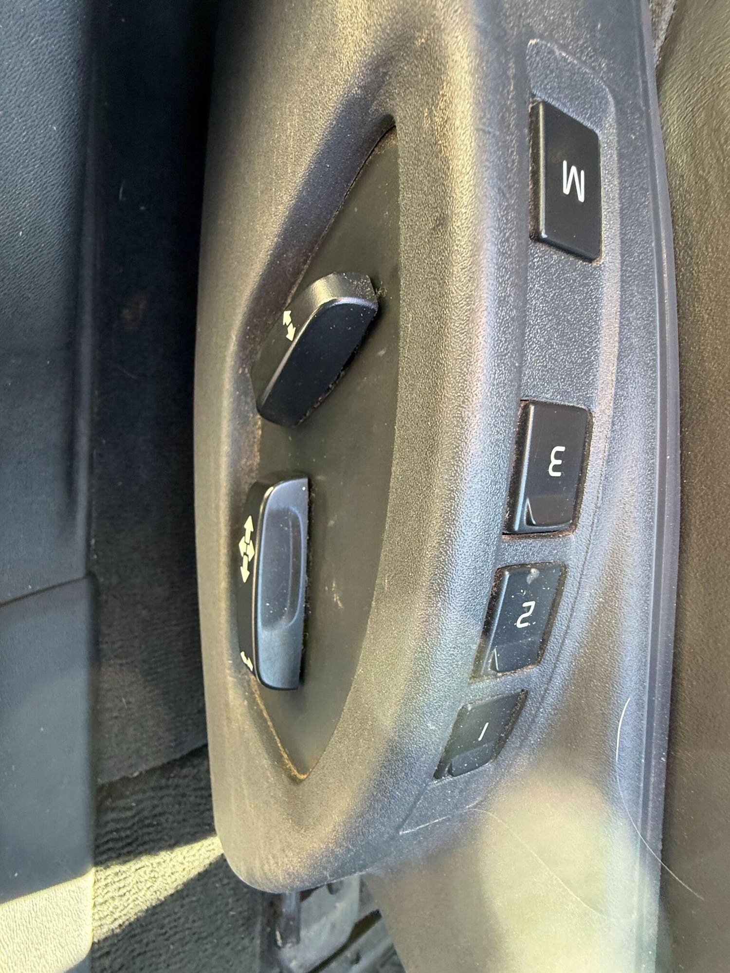 Used Volvo XC60 2009 for sale - 77997251: Photo 18