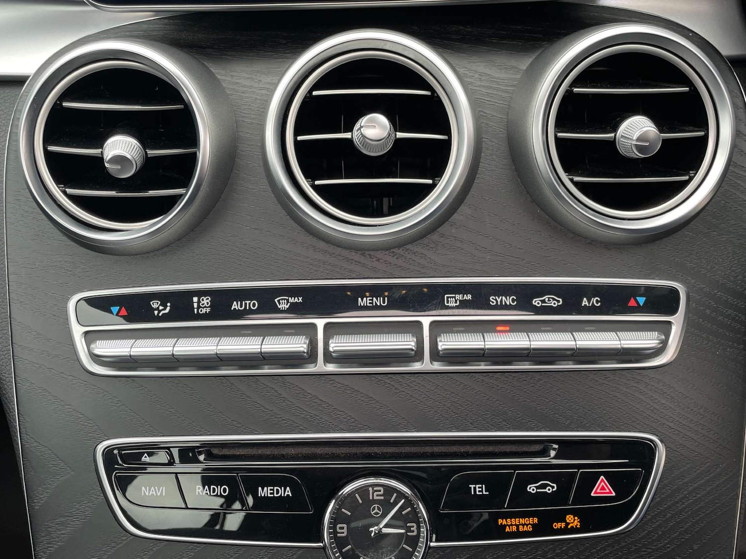 Used Mercedes-Benz C Class 2016 for sale - 76266397: Photo 30