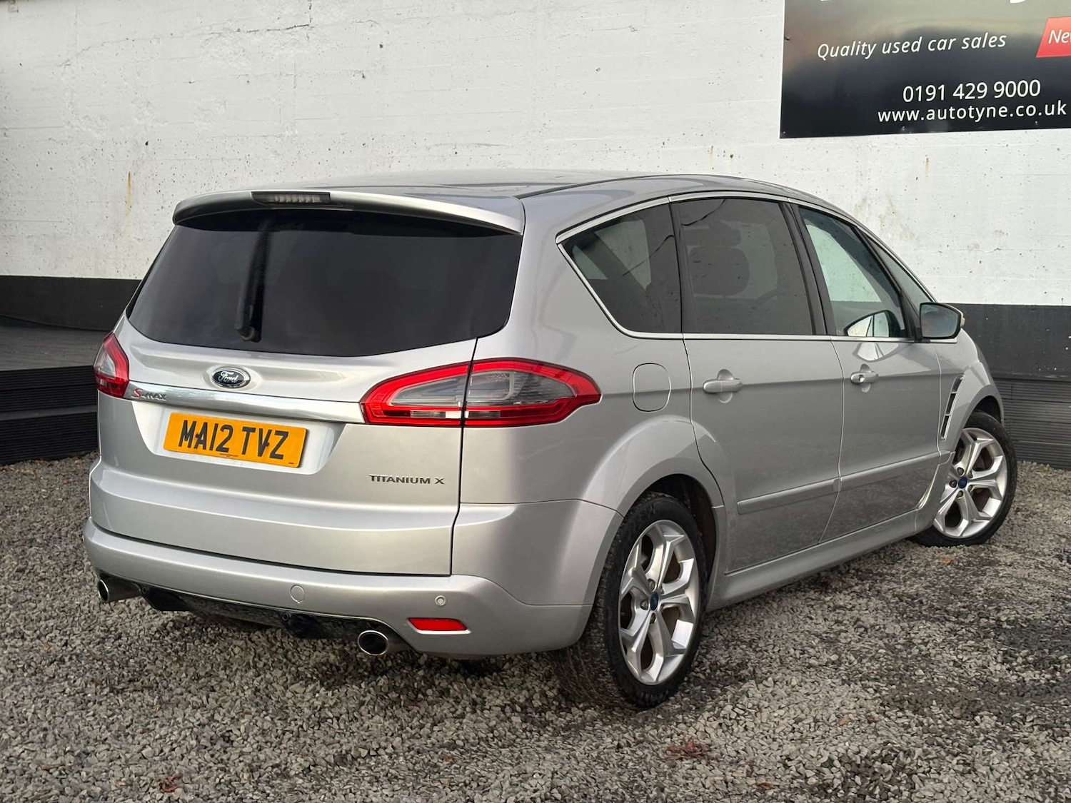 Used Ford S-Max 2012 for sale - 76724023: Photo 4