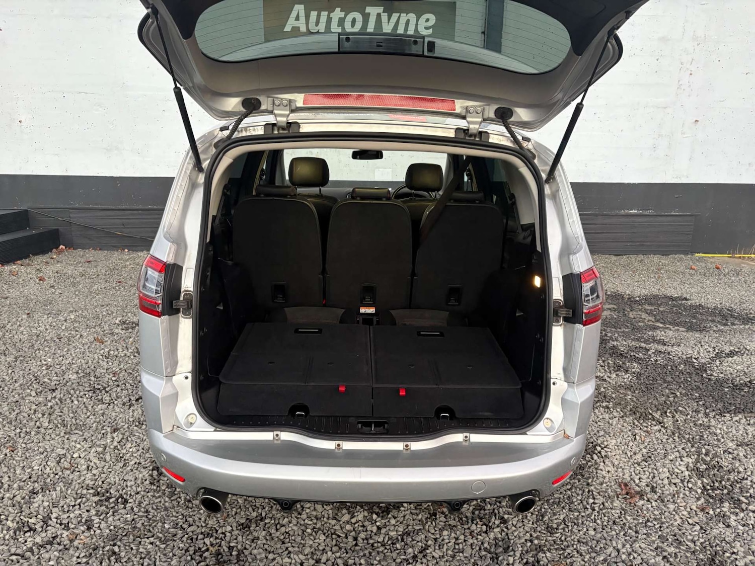 Used Ford S-Max 2012 for sale - 76724023: Photo 8