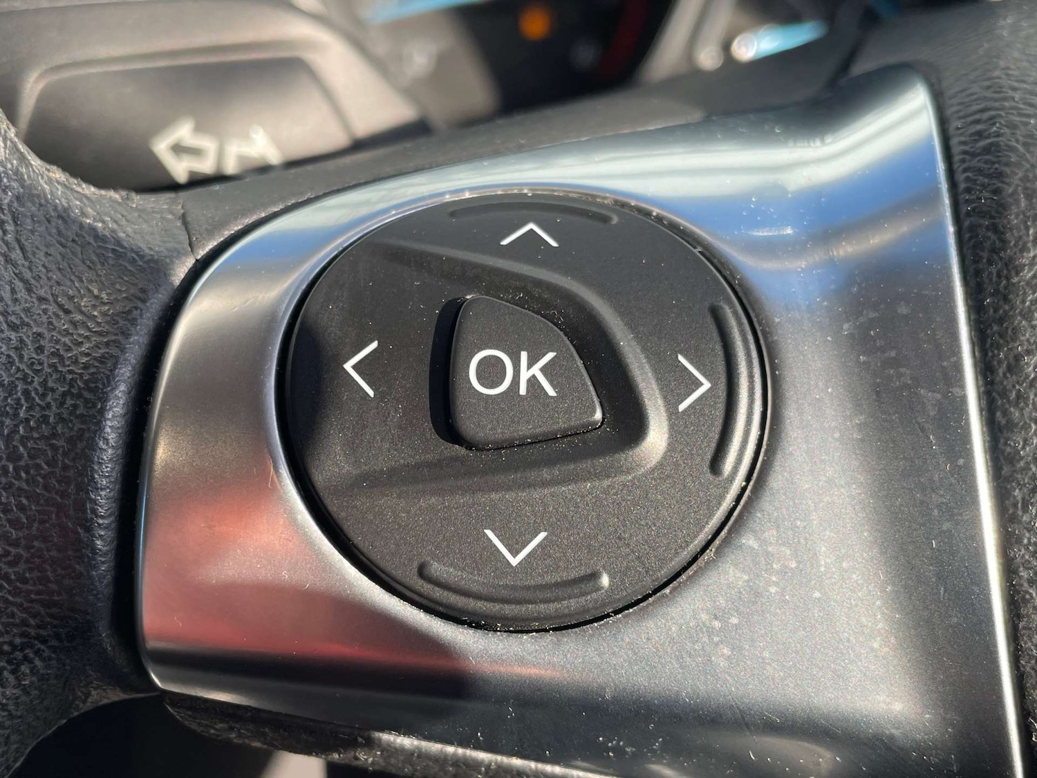 Used Ford Focus 2012 for sale - 76694808: Photo 19