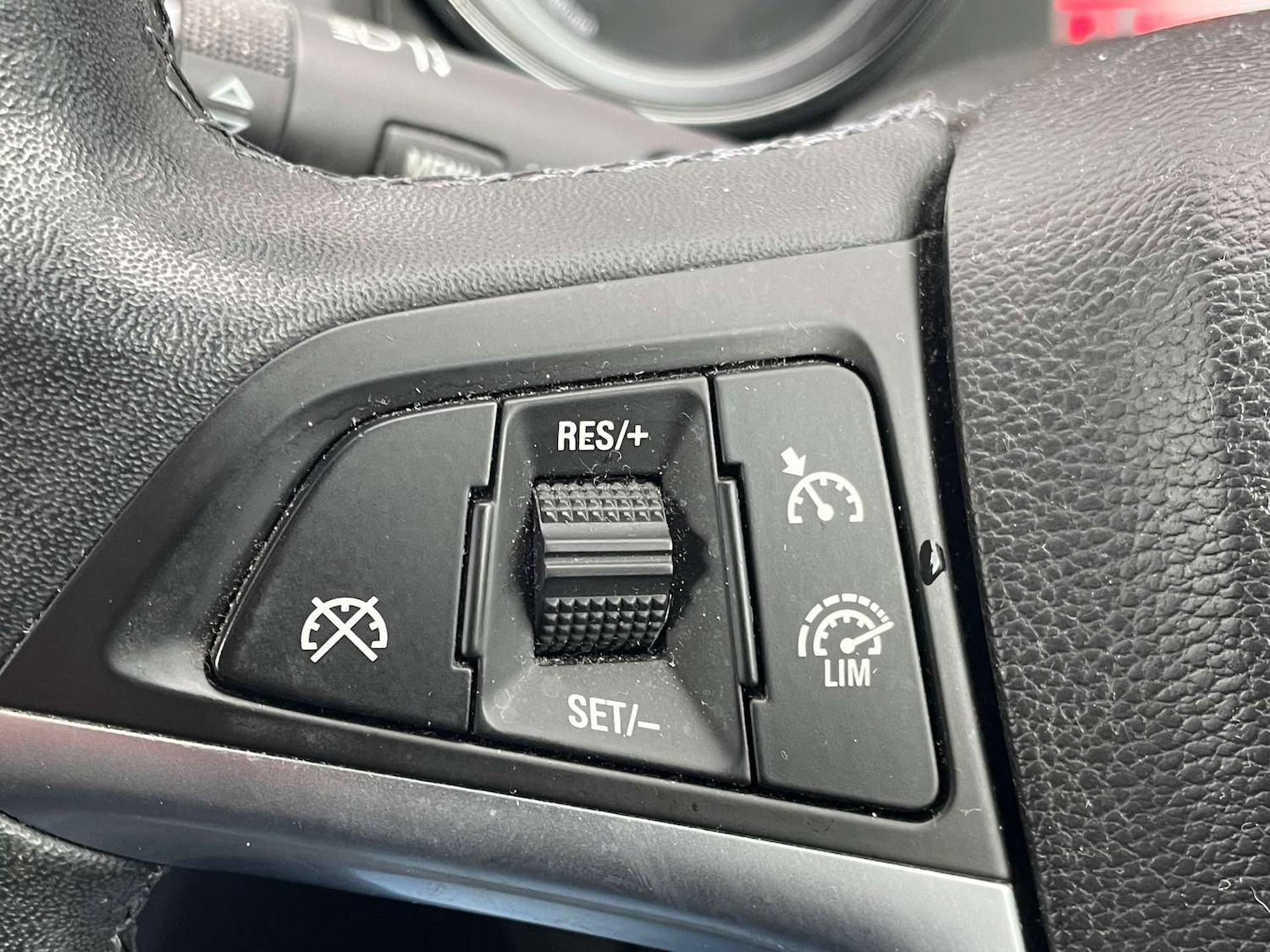 Used Vauxhall Astra 2014 for sale - 78061446: Photo 16