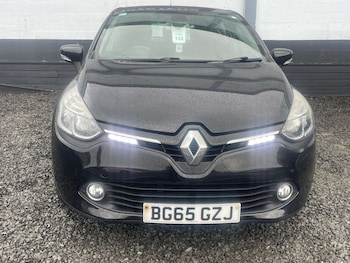 Used Renault Clio 2016 for sale - 76601855: Photo