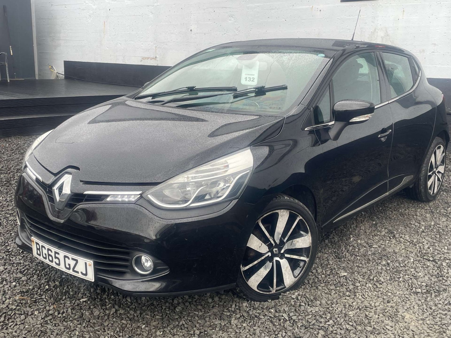 Used Renault Clio 2016 for sale - 76601855: Photo 3
