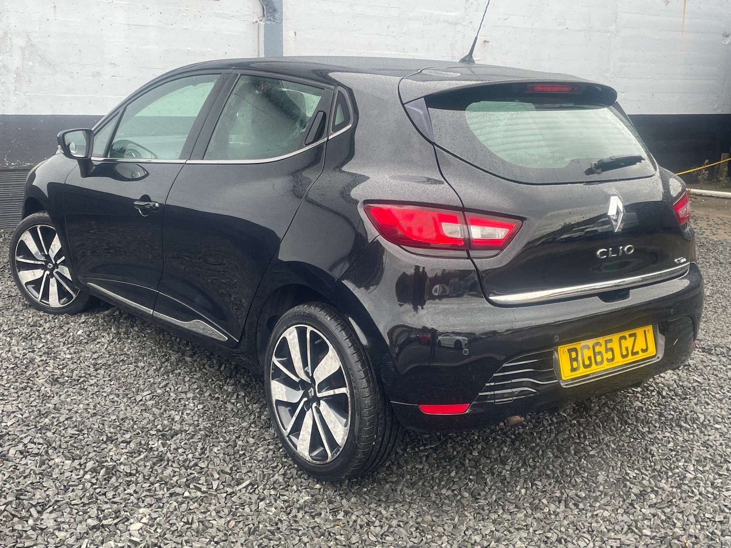 Used Renault Clio 2016 for sale - 76601855: Photo 8