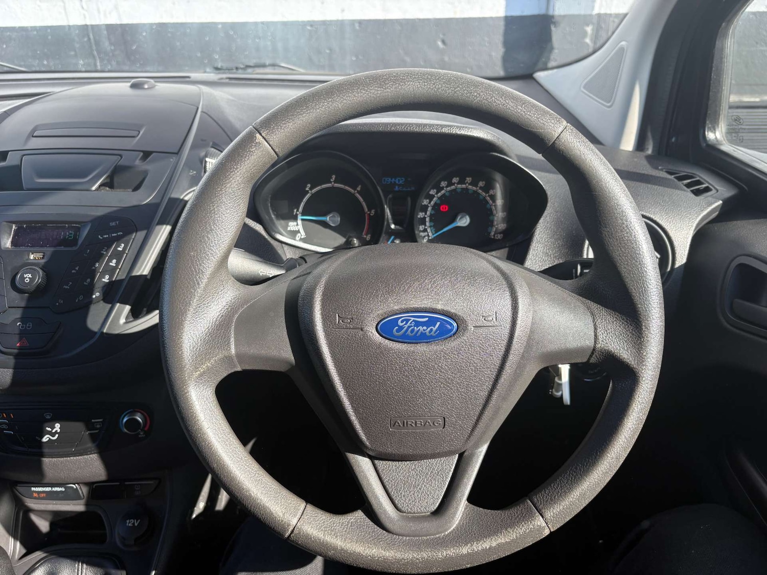 Used Ford Transit Courier 2014 for sale - 77730211: Photo 14