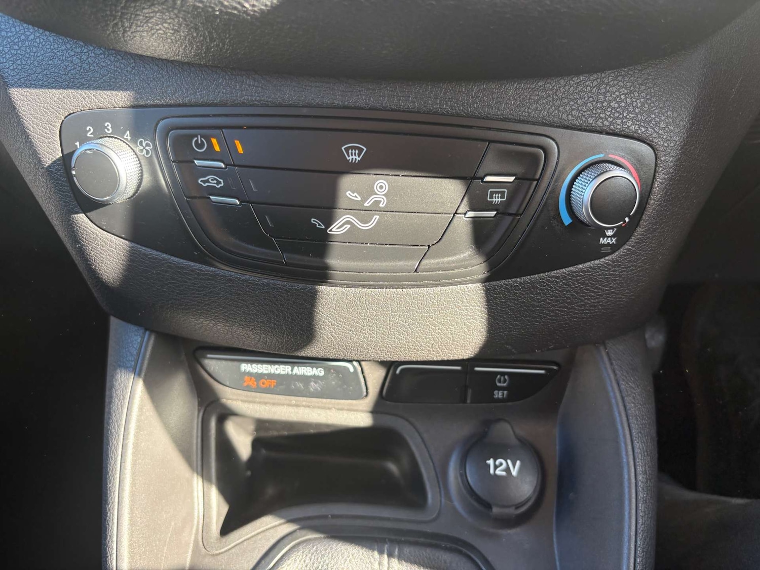 Used Ford Transit Courier 2014 for sale - 77730211: Photo 20