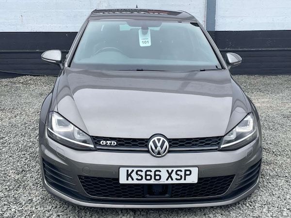 Used Volkswagen Golf 2016 for sale - 76298764: Photo 2