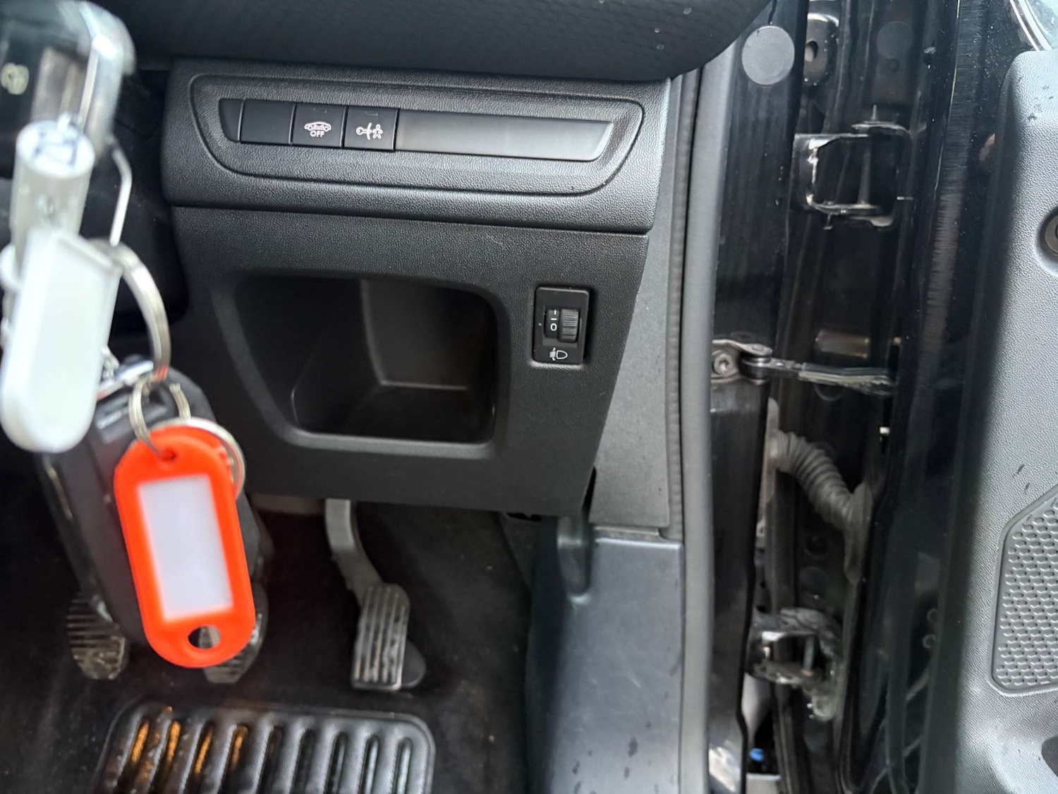 Used Peugeot 2008 2018 for sale - 76642915: Photo 20