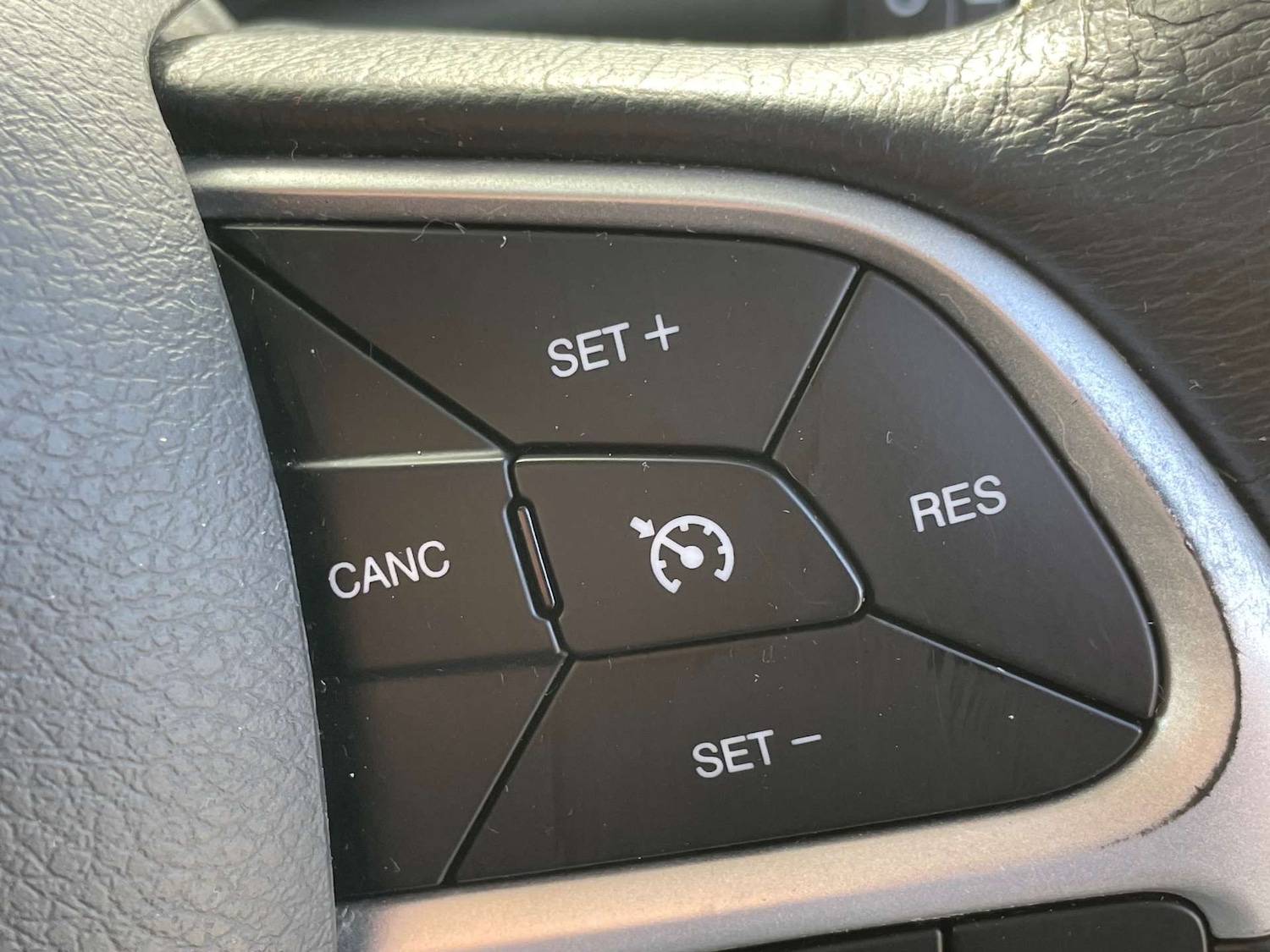 Used Jeep Renegade 2016 for sale - 78068212: Photo 17