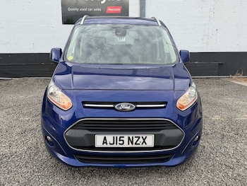 Used Ford Grand Tourneo Connect 2015 for sale - 79147176: Photo